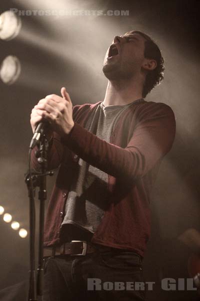 THE TWILIGHT SAD - 2007-12-17 - PARIS - Nouveau Casino - James Alexander Graham